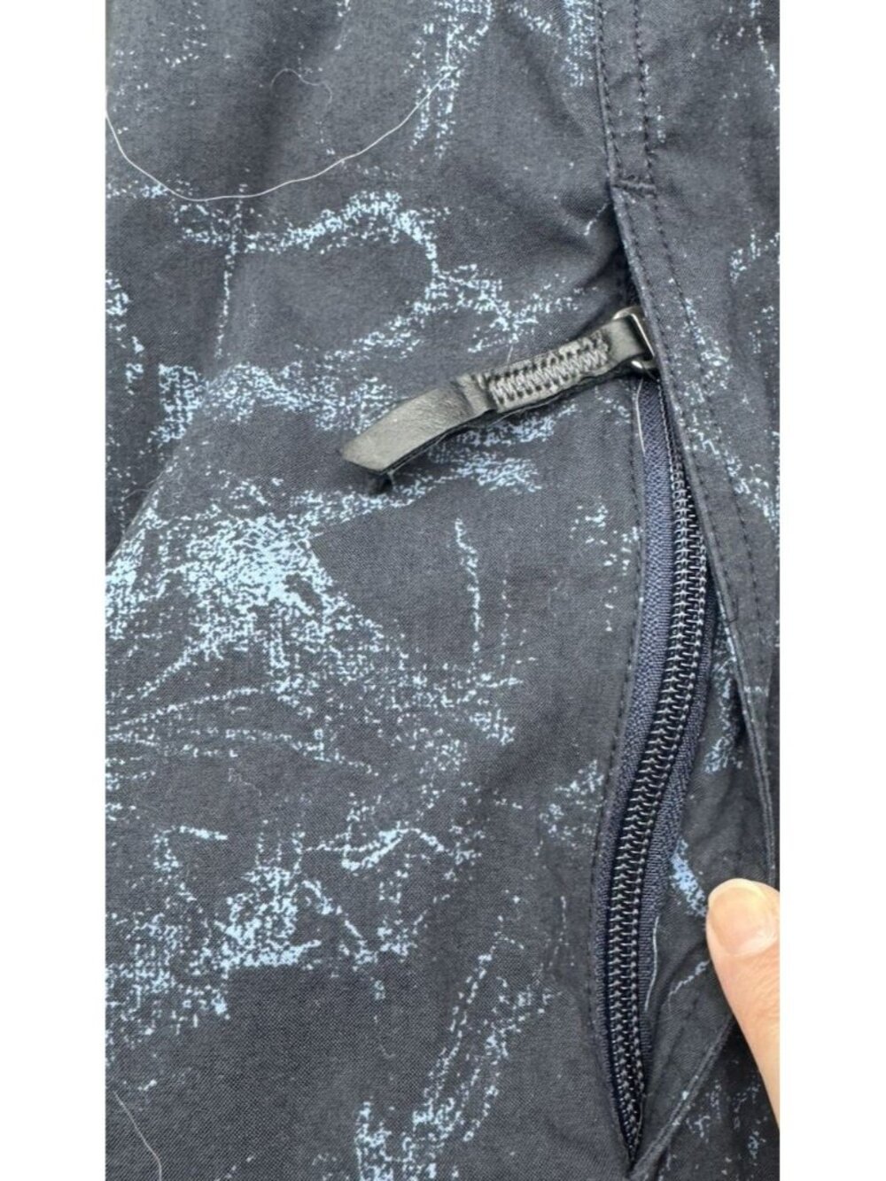 Prana Mens Blue Windbreaker Hooded Jacket XL Outdoor Lightweight - Picture 9 of 12